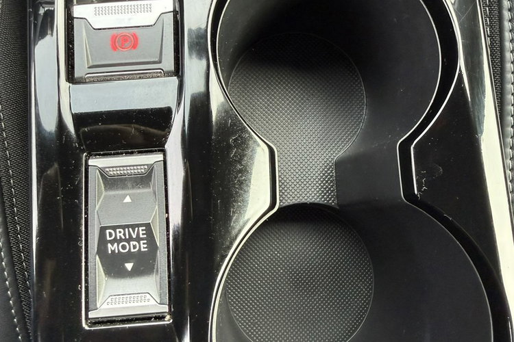 Peugeot 2008 GT. Skóra .Virtualny licznik. Kamera. Radar. Full ledowe lampy. zdjęcie 27