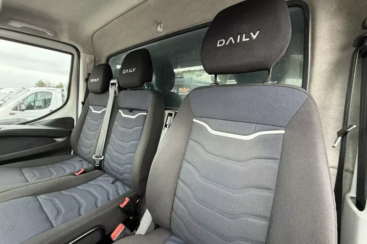 Iveco Daily 70C18 V H zdjęcie 22