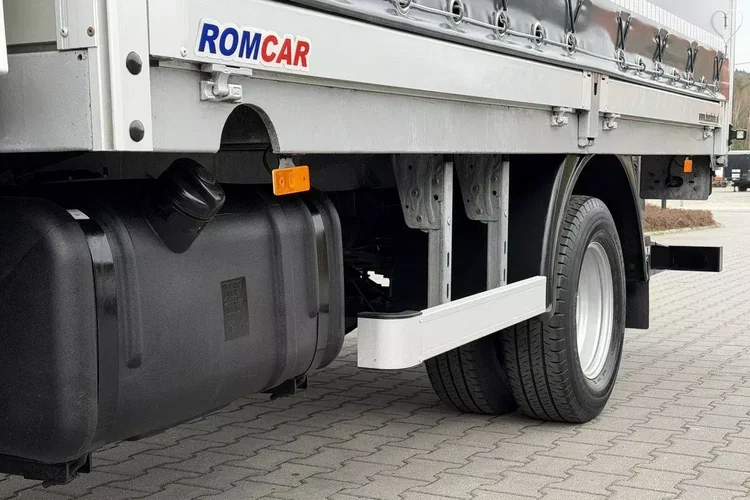 Iveco Daily 70C18 V H zdjęcie 4