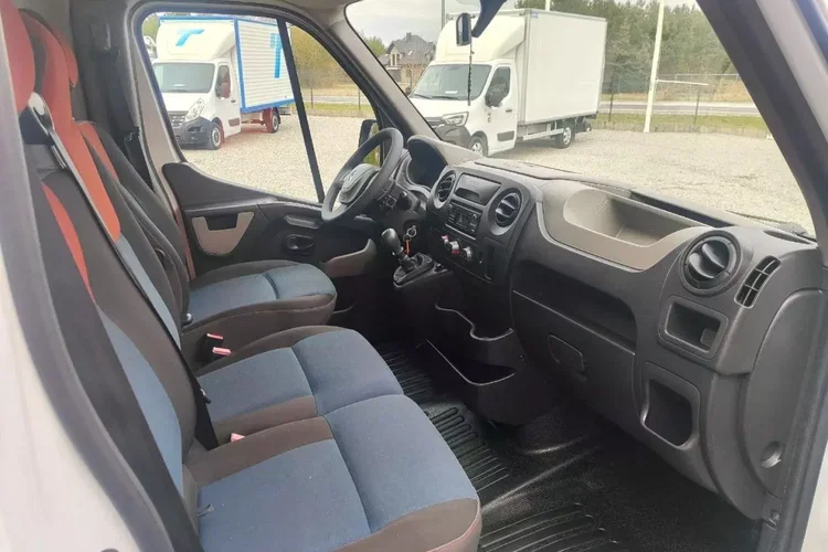 Renault Master zdjęcie 9