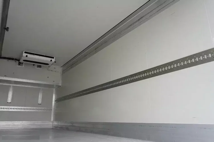 Mercedes Actros 2545 MP5 / Chłodnia Krone 19 EPAL / Multitemperatura / Thermoking T-1200 R / 14 T ładowności zdjęcie 11