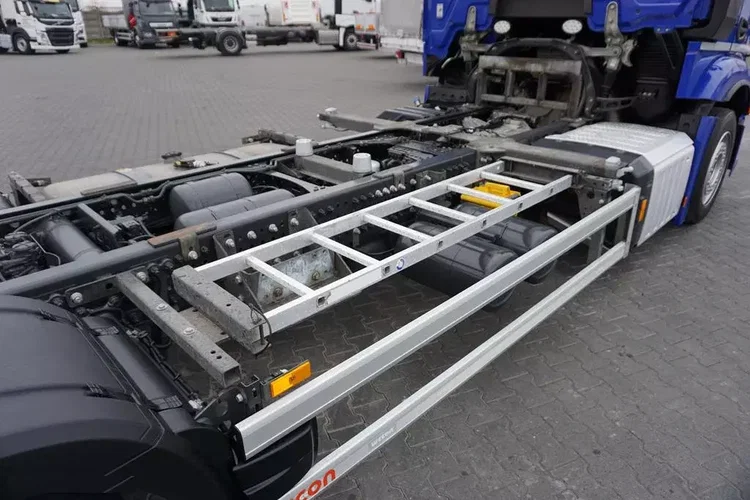 Mercedes ACTROS / 2546 / ACC / E 6 / MP 5 / MEGA / BDF / 7.82 M / RETARDER / OŚ SKRĘTNA zdjęcie 14