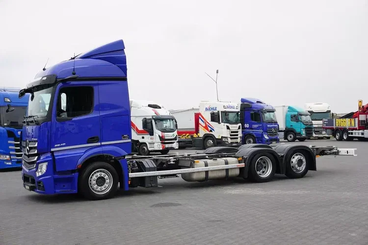 Mercedes ACTROS / 2546 / ACC / E 6 / MP 5 / MEGA / BDF / 7.82 M / RETARDER / OŚ SKRĘTNA zdjęcie 3