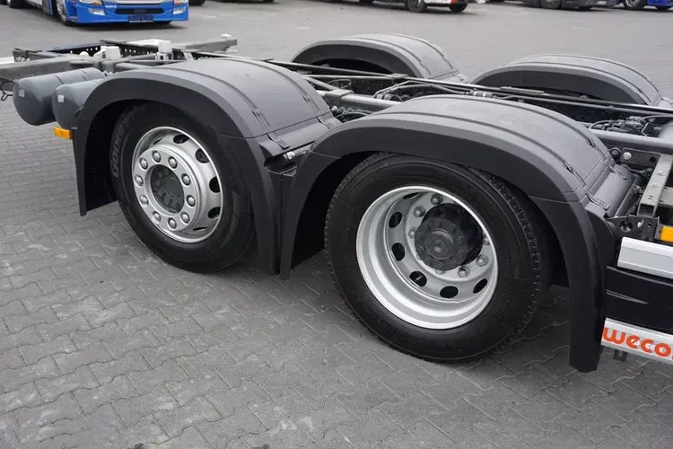 Mercedes ACTROS / 2546 / ACC / E 6 / MP 5 / MEGA / BDF / 7.82 M / RETARDER / OŚ SKRĘTNA zdjęcie 39