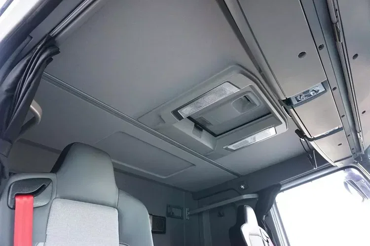 Renault T 380 / 6 X 2 / SKRZYNIOWY + HDS / HIAB 302 E-5 / PILOT / OŚ SKRĘTNA zdjęcie 17