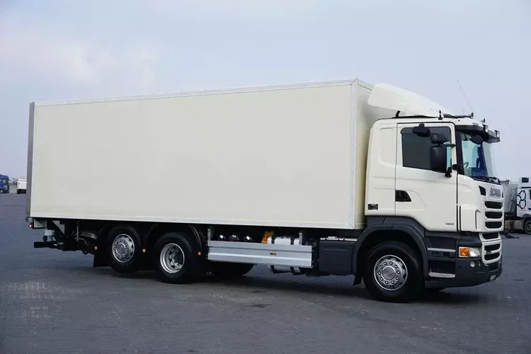 Scania R 480 / E 6 / CHŁODNIA + WINDA / 19 PALET / RETARDER / OŚ SKRĘTNA zdjęcie 4