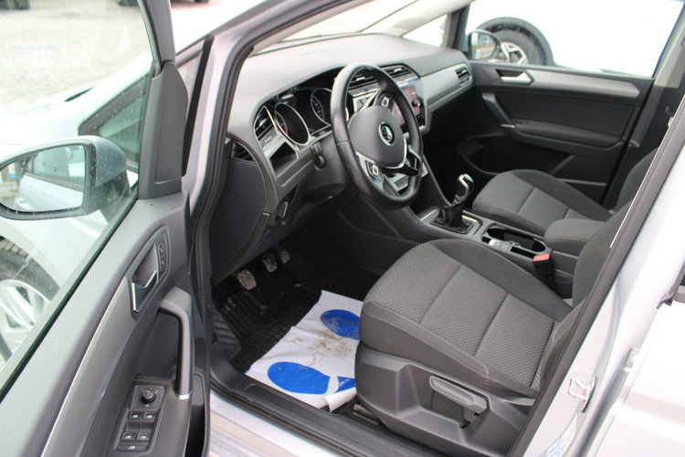 Volkswagen Touran EVO Comfortline netto 64 146 PLN Gwarancja SalonPL zdjęcie 17