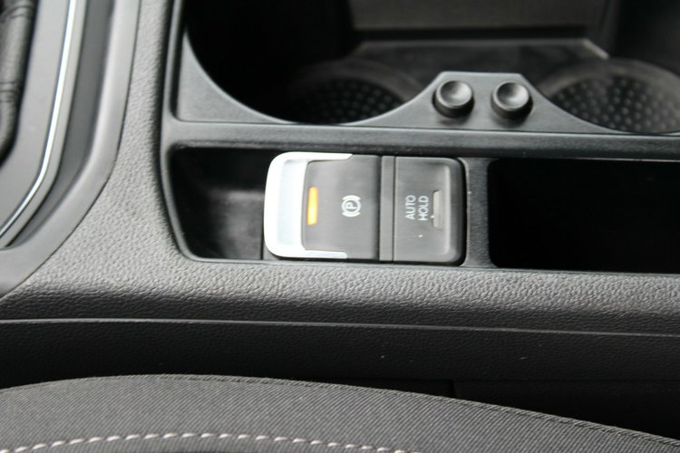 Volkswagen Touran EVO Comfortline netto 64 146 PLN Gwarancja SalonPL zdjęcie 24