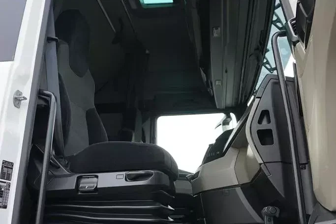 MAN / TGX / 18.510 / EURO 6 / GX / ACC / RETARDER / I – COOL zdjęcie 8