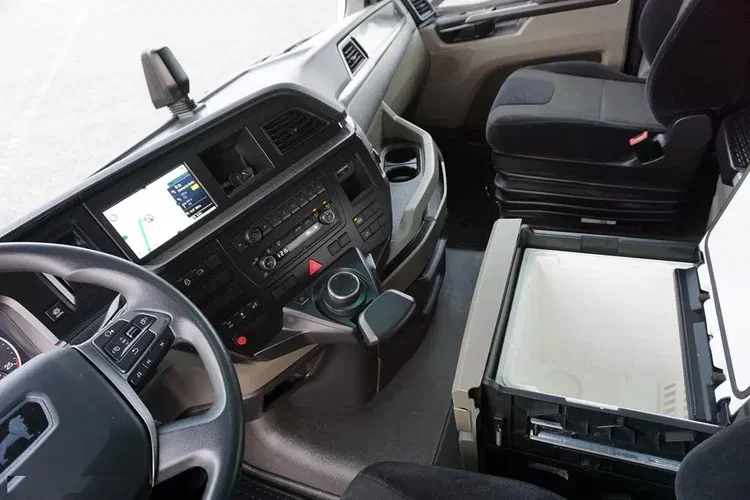 MAN / TGX / 18.510 / EURO 6 / GX / ACC / RETARDER / I – COOL zdjęcie 9