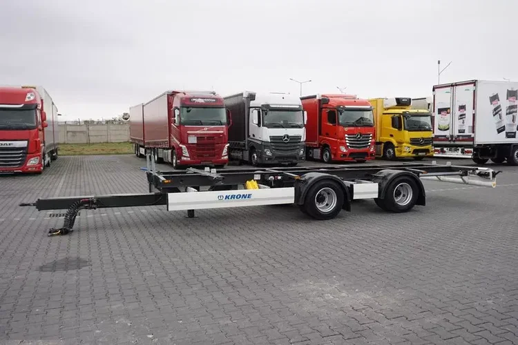 Krone TANDEM / BDF / 7,15 , 7,45 , 7,82 M / MEGA zdjęcie 3