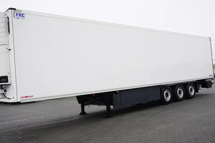 Schmitz / CHŁODNIA / CARRIER VECTOR 1350 / OŚ PODNOSZONA zdjęcie 23