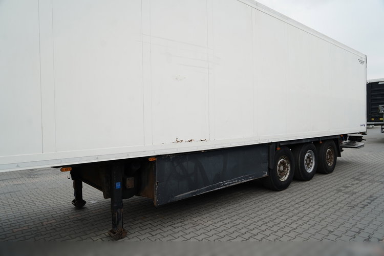 SCHMITZ CARGOBULL  / CHŁODNIA / THERMO KING /  WINDA DHOLLANDIA / KOSZ NA PALETY / SAF   zdjęcie 10