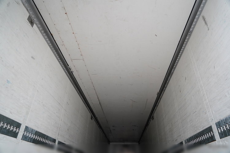 SCHMITZ CARGOBULL  / CHŁODNIA / THERMO KING /  WINDA DHOLLANDIA / KOSZ NA PALETY / SAF   zdjęcie 20