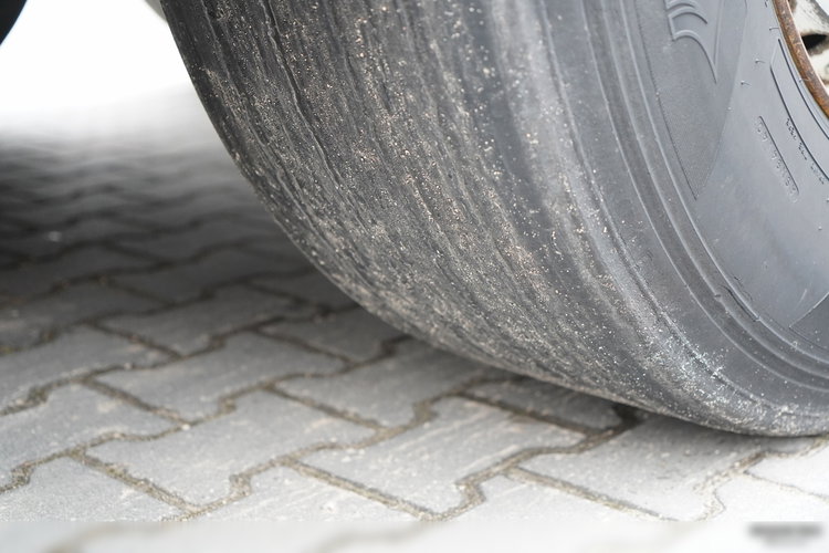 SCHMITZ CARGOBULL  / CHŁODNIA / THERMO KING /  WINDA DHOLLANDIA / KOSZ NA PALETY / SAF   zdjęcie 23