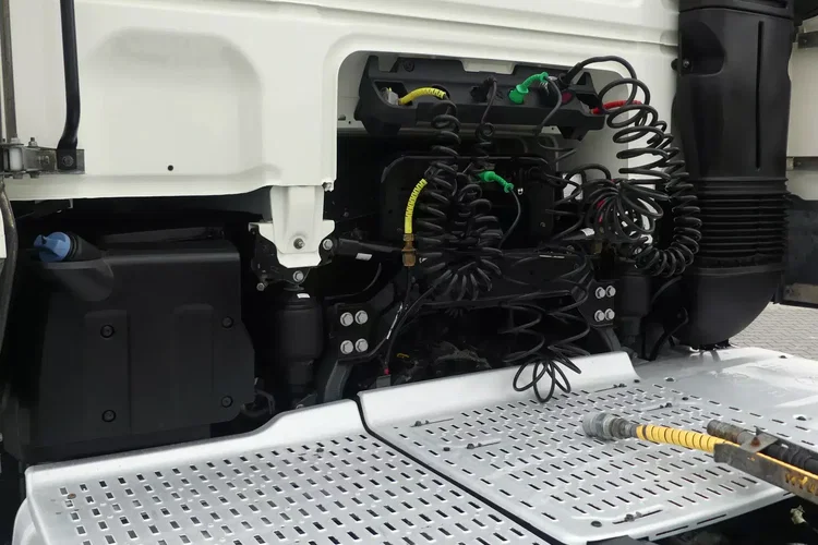 DAF XF 106.480 / HYDRAULIKA / EURO 6 / STANDARD / zdjęcie 16