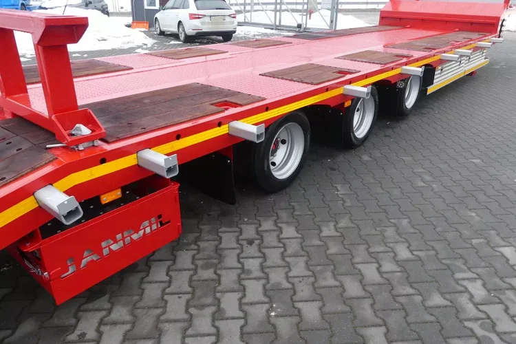 JANMIL NISKOPODWOZIOWA / FABRYCZNIE NOWA / BOGATE WYPOSAŻENIE / zdjęcie 17