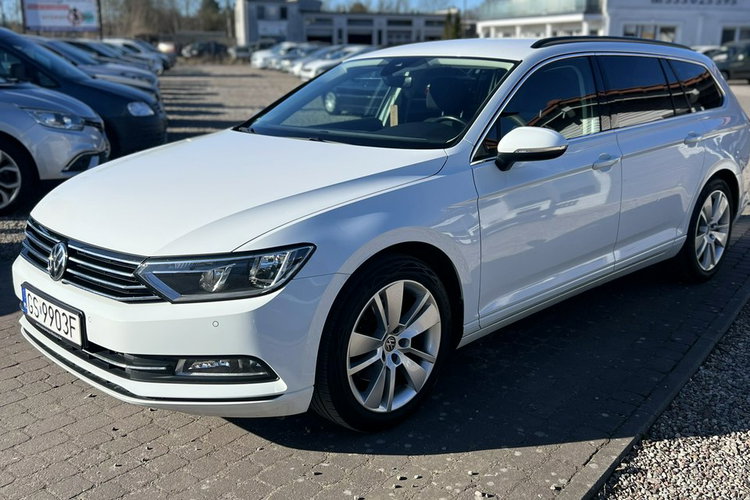 Volkswagen Passat zdjęcie 2