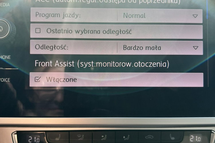 Volkswagen Passat zdjęcie 26