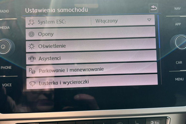 Volkswagen Passat zdjęcie 27