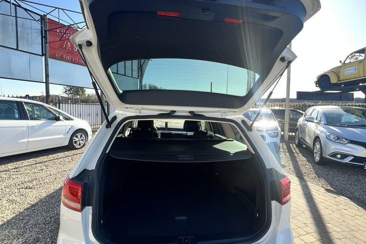 Volkswagen Passat zdjęcie 4