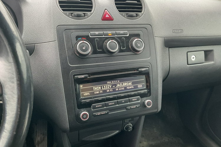 Volkswagen Caddy MAXI 2.0 109KM MPI EcoFuel /2015 r /Warsztat/2xdrzwi/Nowa GAZ/ LPG zdjęcie 14