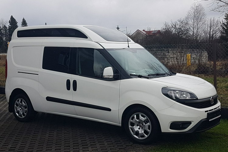 Fiat Doblo XL L2H2 5-OSÓB DŁUGI WYSOKI KLIMA 6-BIEGÓW MANUAL KRAJOWY zdjęcie 1