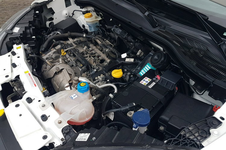 Fiat Doblo XL L2H2 5-OSÓB DŁUGI WYSOKI KLIMA 6-BIEGÓW MANUAL KRAJOWY zdjęcie 13