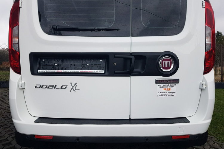 Fiat Doblo XL L2H2 5-OSÓb DŁUGI WYSOKI KLIMA 6-BIEGÓW MANUAL KRAJOWY zdjęcie 26