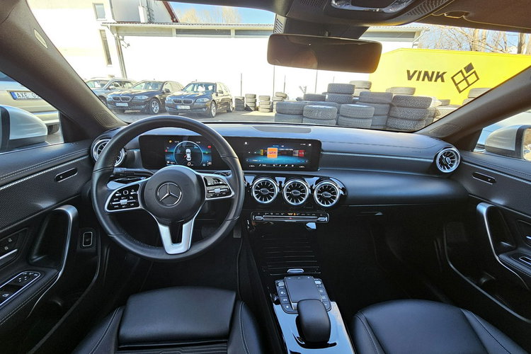 Mercedes CLA 180 Skóra, nawigacja, refkektory led, kamera, grzane fotele, serwis, zdjęcie 21