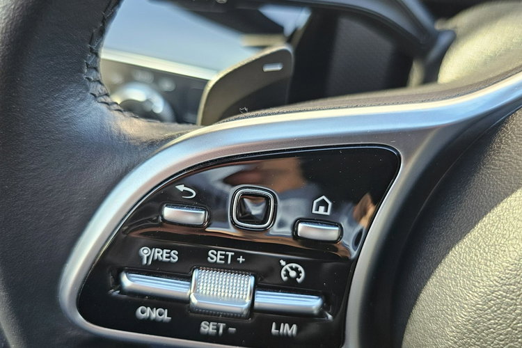 Mercedes CLA 180 Skóra, nawigacja, refkektory led, kamera, grzane fotele, serwis, zdjęcie 44