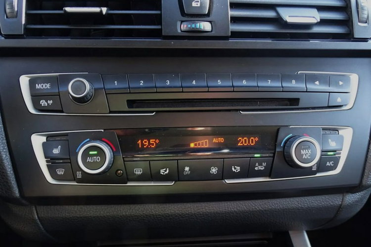 116 BMW F20 2014r – Bogata Wersja, Automat, Bezwypadkowy, Zadbany zdjęcie 13