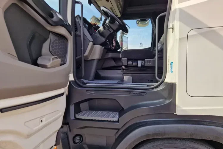 Scania R 450 A4x2NA zdjęcie 11