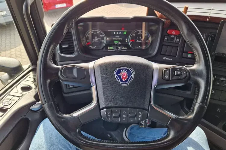 Scania R 450 A4x2NA zdjęcie 17