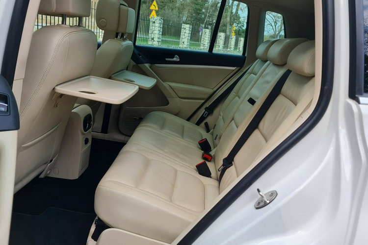 Volkswagen Tiguan 2.0 TDI # Highline # DSG # 4Motion # Full Opcja # Super Stan zdjęcie 8