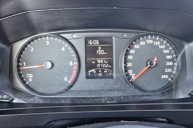 Volkswagen Transporter 2.0tdi Klimatyzacja.Serwis.3 Osoby.Hak.Centralka.. zdjęcie 25