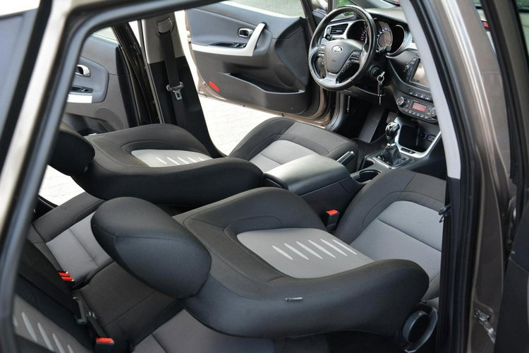 Cee'd Lift Navi Ledy Kamera Klimatronic Grz.kierownica Alu16 ASO Kia zdjęcie 18