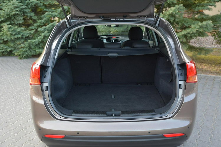 Cee'd Lift Navi Ledy Kamera Klimatronic Grz.kierownica Alu16 ASO Kia zdjęcie 36