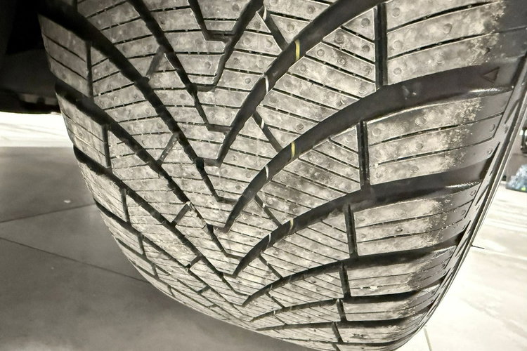 Ford Kuga 1.5 EcoBlue 120PS ST-LINE Black Edition Virtual Alu 18 LED AppleCar zdjęcie 16