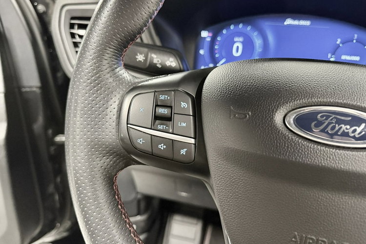 Ford Kuga 1.5 EcoBlue 120PS ST-LINE Black Edition Virtual Alu 18 LED AppleCar zdjęcie 25