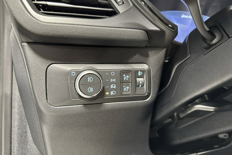 Ford Kuga 1.5 EcoBlue 120PS ST-LINE Black Edition Virtual Alu 18 LED AppleCar zdjęcie 30