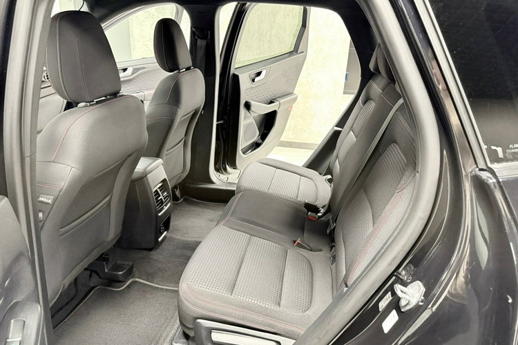 Ford Kuga 1.5 EcoBlue 120PS ST-LINE Black Edition Virtual Alu 18 LED AppleCar zdjęcie 31