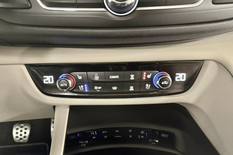 Opel Insignia Grand Sport 1.5 TURBO 165KM Ultimate EXCLUSIVE HiFi LUX Intelligent Masaże KeyLess zdjęcie 29