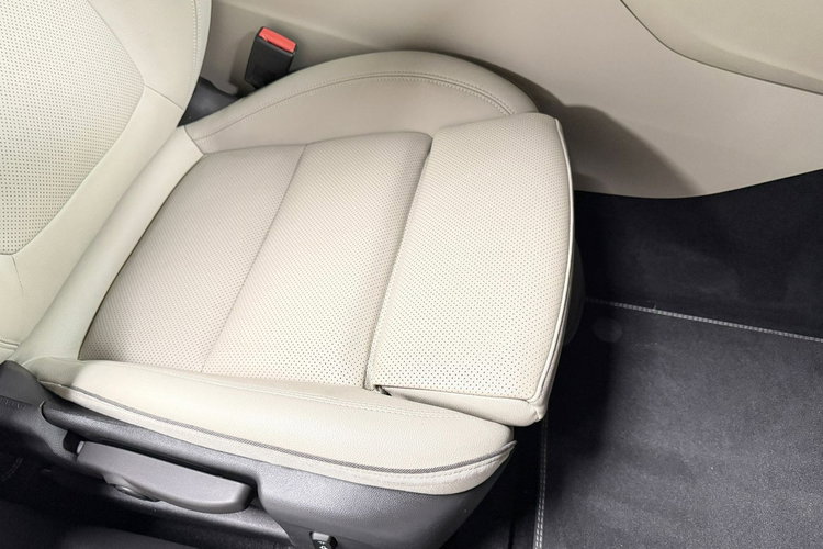 Opel Insignia Grand Sport 1.5 TURBO 165KM Ultimate EXCLUSIVE HiFi LUX Intelligent Masaże KeyLess zdjęcie 37