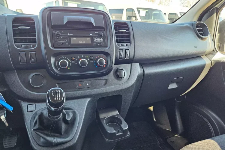 Renault Trafic L2H1 59999zł NETTO 2.0dCi/120KM zdjęcie 27