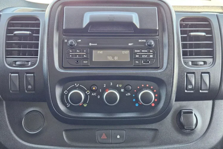 Renault Trafic L2H1 59999zł NETTO 2.0dCi/120KM zdjęcie 29