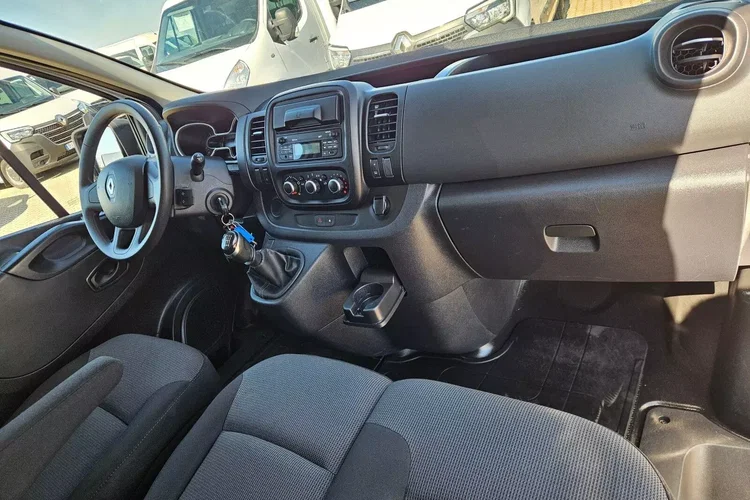 Renault Trafic L2H1 59999zł NETTO 2.0dCi/120KM zdjęcie 32