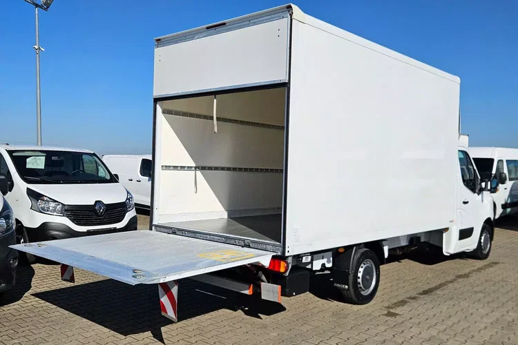 Renault Master Kontener 8 ePAL 84999zł NETTO 2.3 dCi/163KM zdjęcie 10