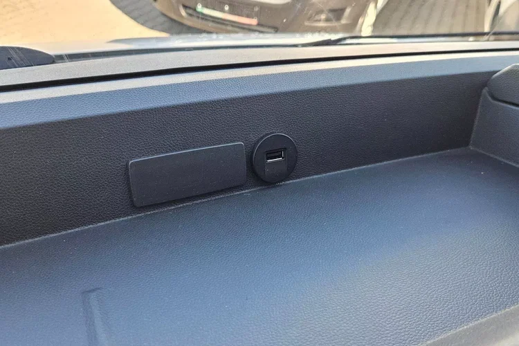 Renault Master Kontener 8 ePAL 84999zł NETTO 2.3 dCi/163KM zdjęcie 22