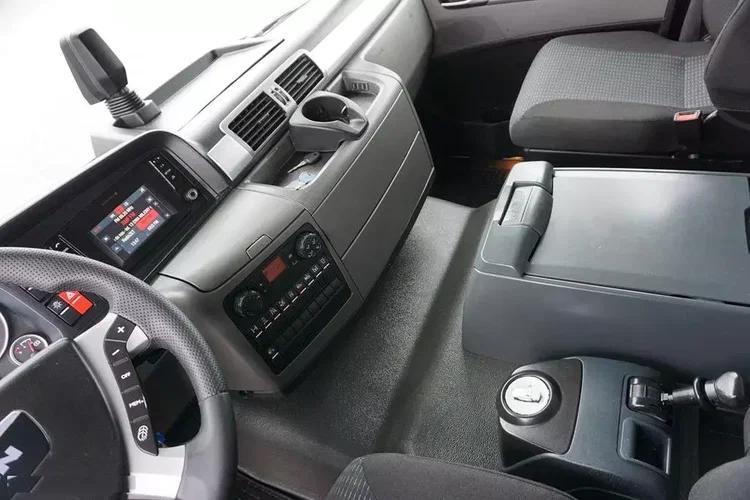 MAN TGM / 19.250 / E 6 / ACC / WYWROTKA / ŁAD. 9775 KG zdjęcie 9